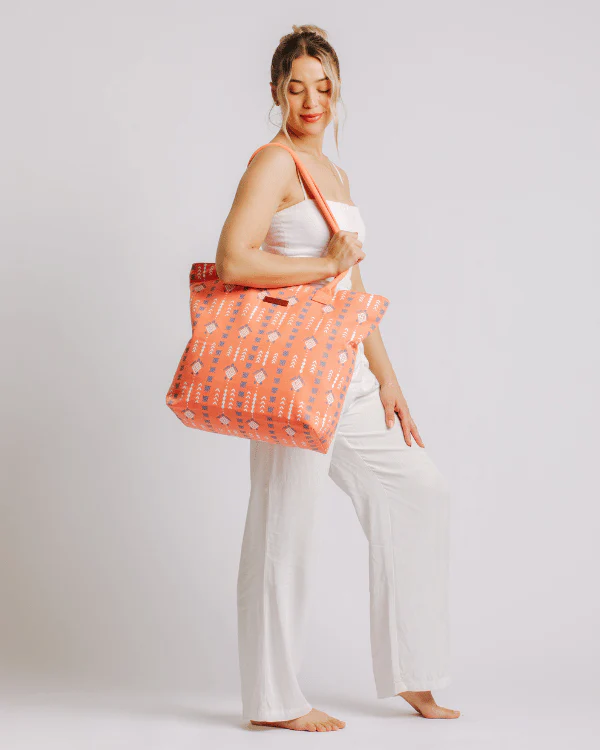 Diamond Mudcloth Beach Tote - Image 6