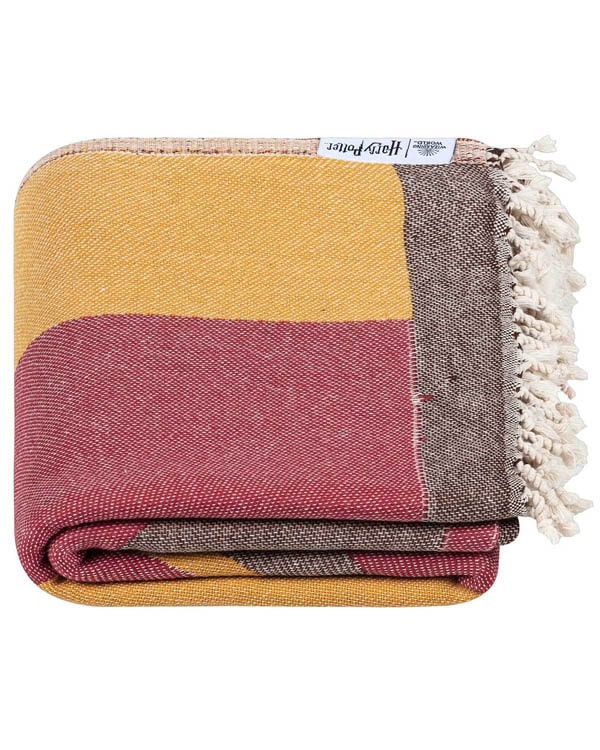 Gryffindor™ Crest Blanket - Image 3