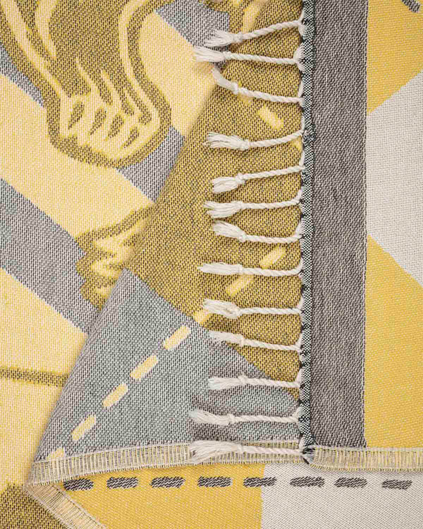 Hufflepuff™ Crest Blanket - Image 7