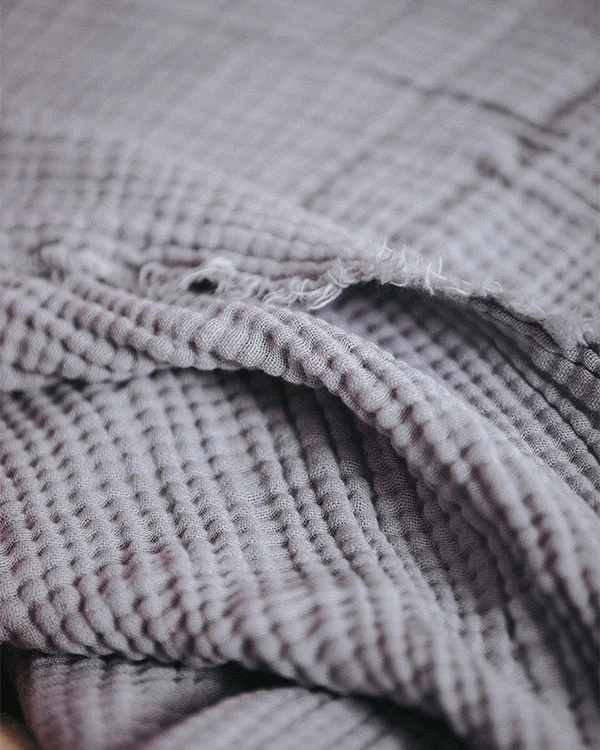 Lara Light Grey - PARTY BLANKET™ - Queen - Image 5