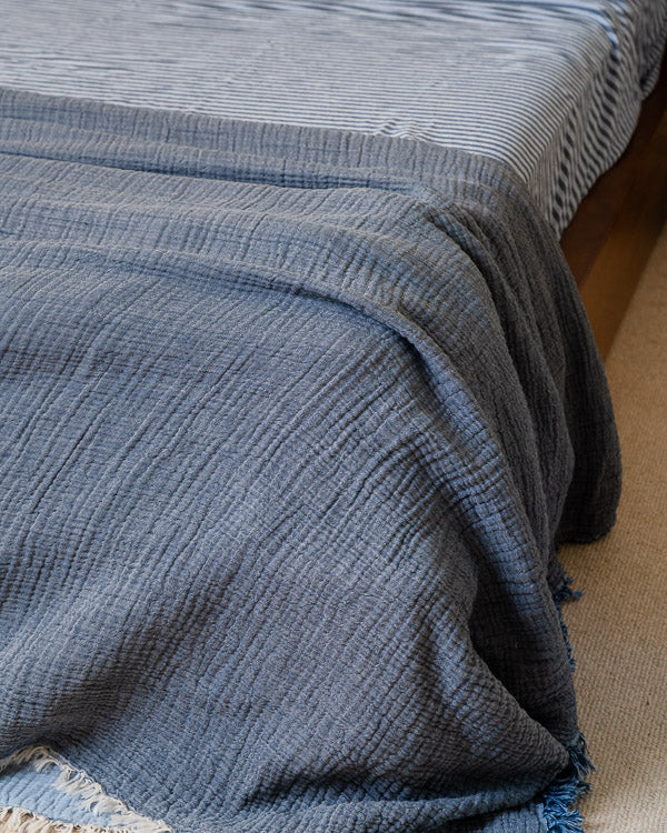 Senna Melange PARTY BLANKET™ Indigo - King - Image 4