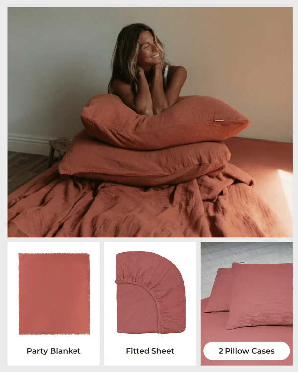 White Bedding Set - King - Image 3